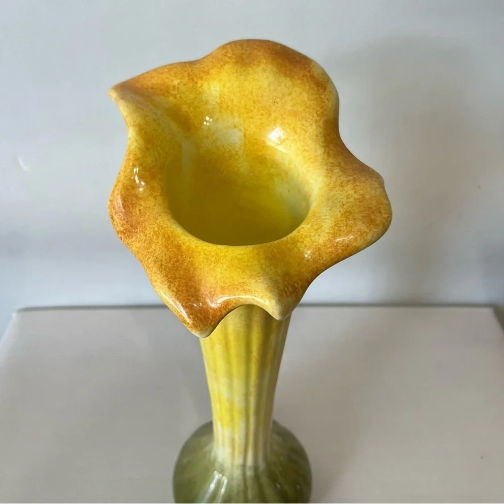 Vintage Italian Ceramic Yellow Green Jack in the Pulpit Vase Calla Lily